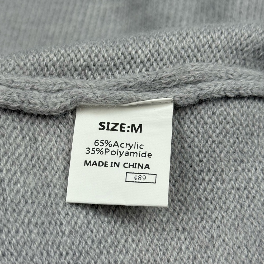 Dokotoo Gray Crewneck oversized Sweater with White Stripe Trim Women’s Medium - Picture 5 of 10